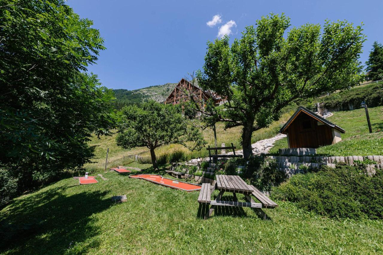 Chalet La Fedora - Appartements De Charme Vaujany Eksteriør bilde