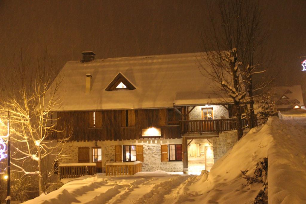 Chalet La Fedora - Appartements De Charme Vaujany Eksteriør bilde