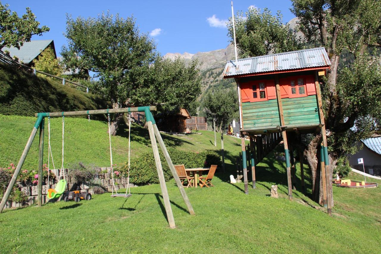 Chalet La Fedora - Appartements De Charme Vaujany Eksteriør bilde